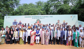 ՀՀ դեսպան Վահագն Աֆյանը մասնակցել է Հնդկաստանի վարչապետ Նարենդրա Մոդիի՝ «Մեկ ծառ մայրերի անունով 2025» նախաձեռնության շրջանակներում կազմակերպված ծառատունկի միջոցառման